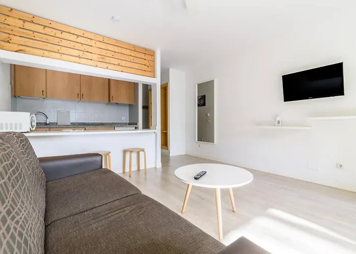 Διαμέρισμα In *